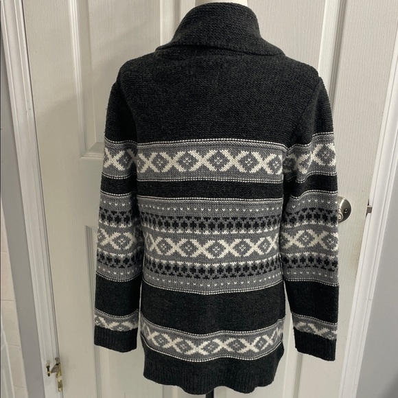 Fair Isle Charcoal & Lt Grey Cardigan Shawl Collar Button Front Pockets Sz M - Picture 7 of 13